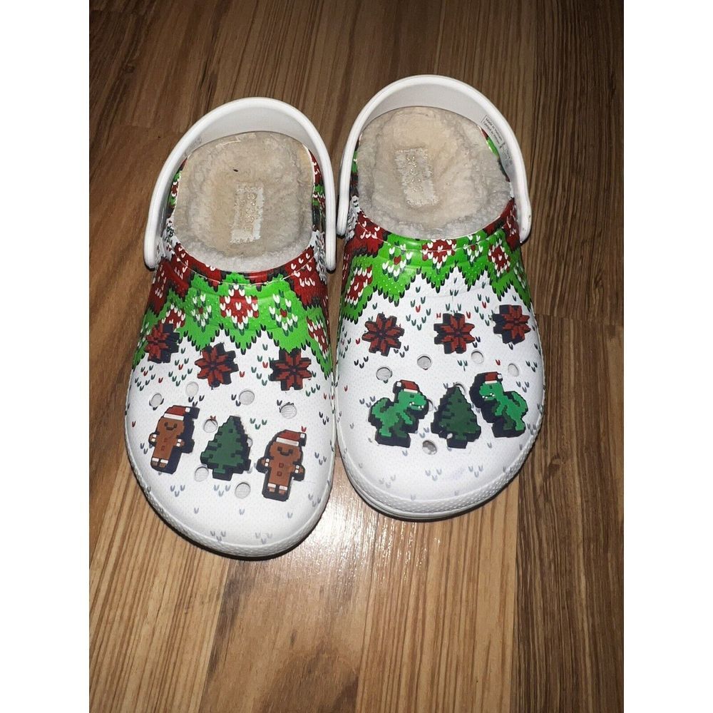 Crocs Kids J1 Classic Fuzzy Lined Holiday Christmas Charm Clogs W‎ Jibitz